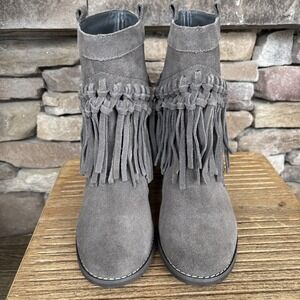Women/Girls Western Ankle Boots Sbicca Collection Grey Suede Fringe Heeled Sz 6